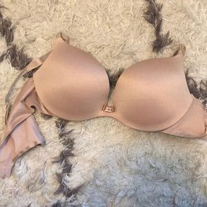 Victoria’s Secret nude 34B bra